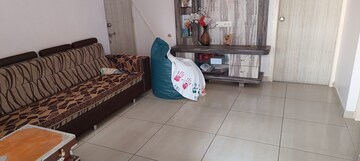 Parking in 4 BHK Villa at Ambawadi – for Rent