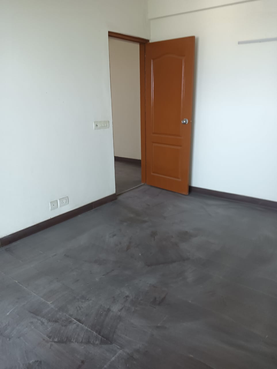 2 BHK Apartment For Sale in Gaur Yamuna City