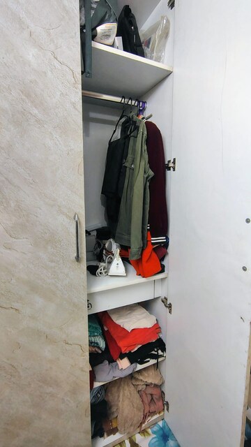 1 RK Apartment For Rent in Gaur City 2 - 14th Avenue, Sector 16c Greater Noida