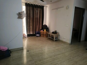 Living Room in 3 BHK Apartment at Amrapali Golf Homes, Sector 4 Greater Noida – for Rent