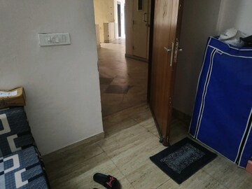 Building Lobby in 3 BHK Apartment at Amrapali Golf Homes, Sector 4 Greater Noida – for Rent