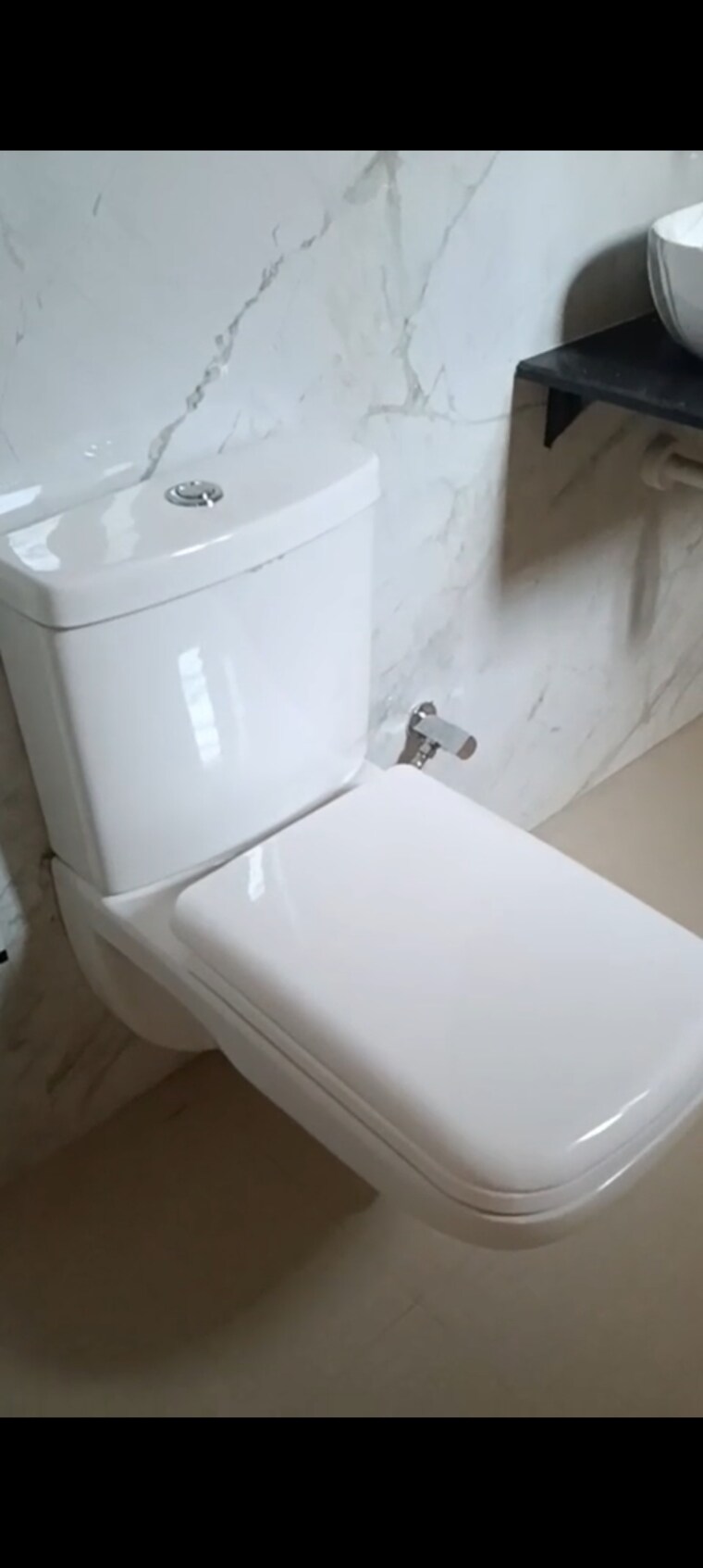 Bathroom, rwa-apartments-sector-52 3 Bedroom 200 Sq.Mt. Builder Floor In Sector 52 Noida 9238878