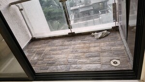 Room in 3 BHK Apartment at Rustomjee Elita, Andheri West – for Sale