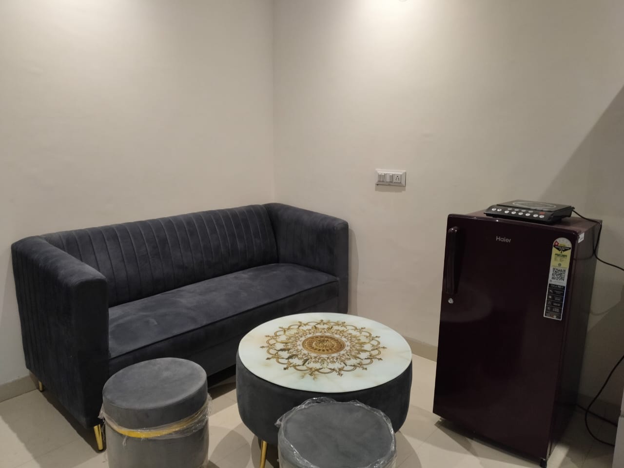 1 BHK + Extra Room Builder Floor For Rent in Aura Homes