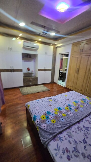 Furnished Amenities in 3.5 BHK Apartment at Omaxe NRI Villas, Omega Ii Greater Noida – for Sale