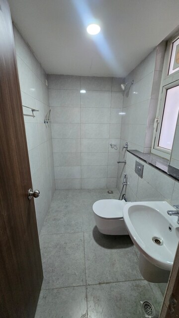 Bathroom in 4 BHK Villa at Godrej Golf Links Evoke, Sector 27 Yamuna Expressway – for Rent