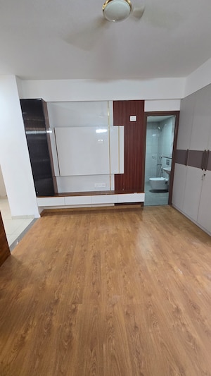Kitchen in 4 BHK Villa at Godrej Golf Links Evoke, Sector 27 Yamuna Expressway – for Rent