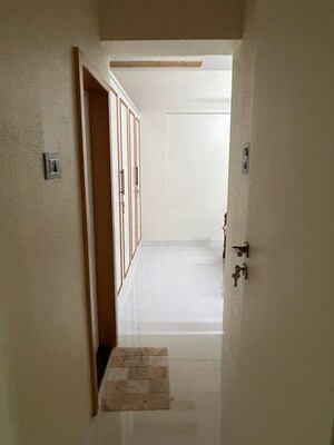 Bathroom in 1 BHK Apartment at Shatrunjay Apartment Ghatkopar, Ghatkopar East – for Rent