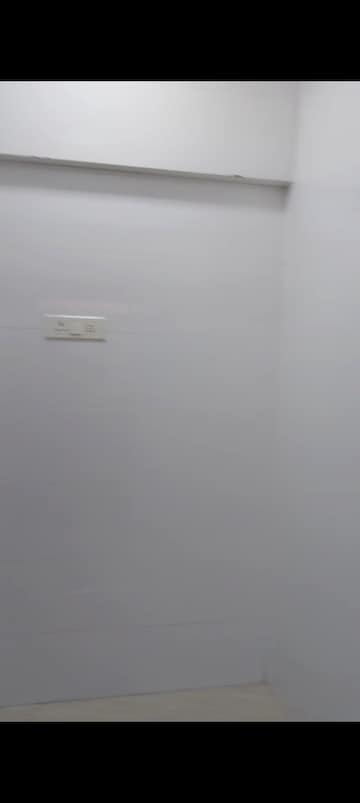 Furnished Amenities in 1 RK Apartment at Kurla West – for Rent