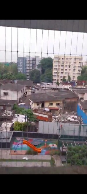 1 RK Apartment – Exterior View View at Kurla West - for Rent