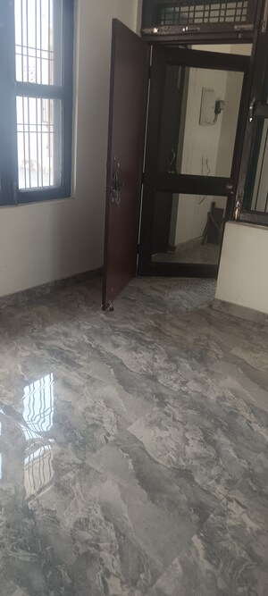 1 BHK Independent House For Rent in Sector 29
