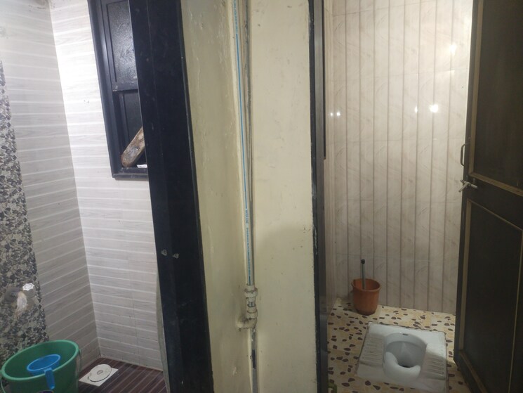 Bathroom, shubham-housing-society 1 RK 320 Sq.Ft. Apartment In Wadgaon Sheri Pune 9239008