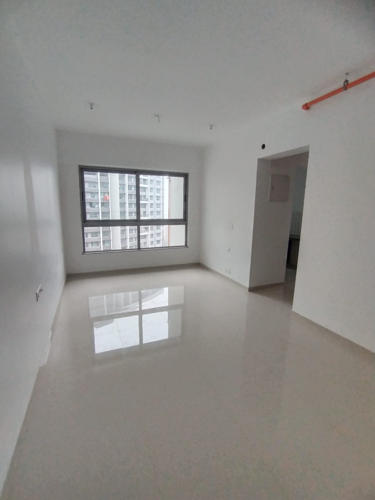 2 BHK Apartment For Rent in Kalpataru Immensa