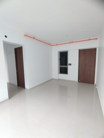 Room in 2 BHK Apartment at Kalpataru Immensa, Kolshet Road – for Rent
