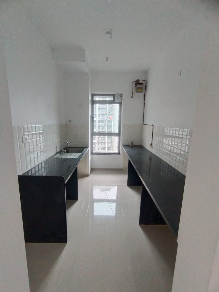 Team Area, kalpataru-immensa 2 Bedroom 637 Sq.Ft. Apartment In Kolshet Road Thane 9239009