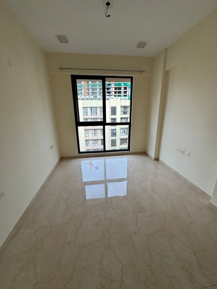 Room, lodha-sterling 3 Bedroom 1041 Sq.Ft. Apartment In Kolshet Road Thane 9239013