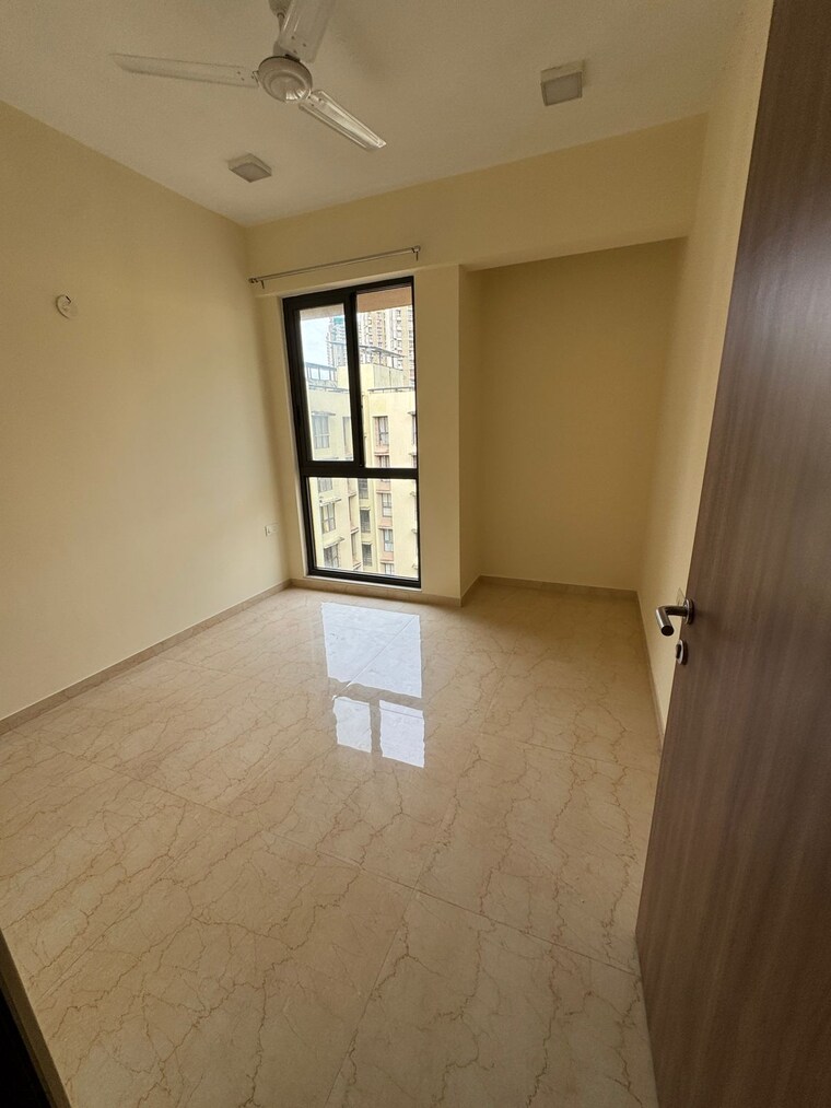 Room, lodha-sterling 3 Bedroom 1041 Sq.Ft. Apartment In Kolshet Road Thane 9239013