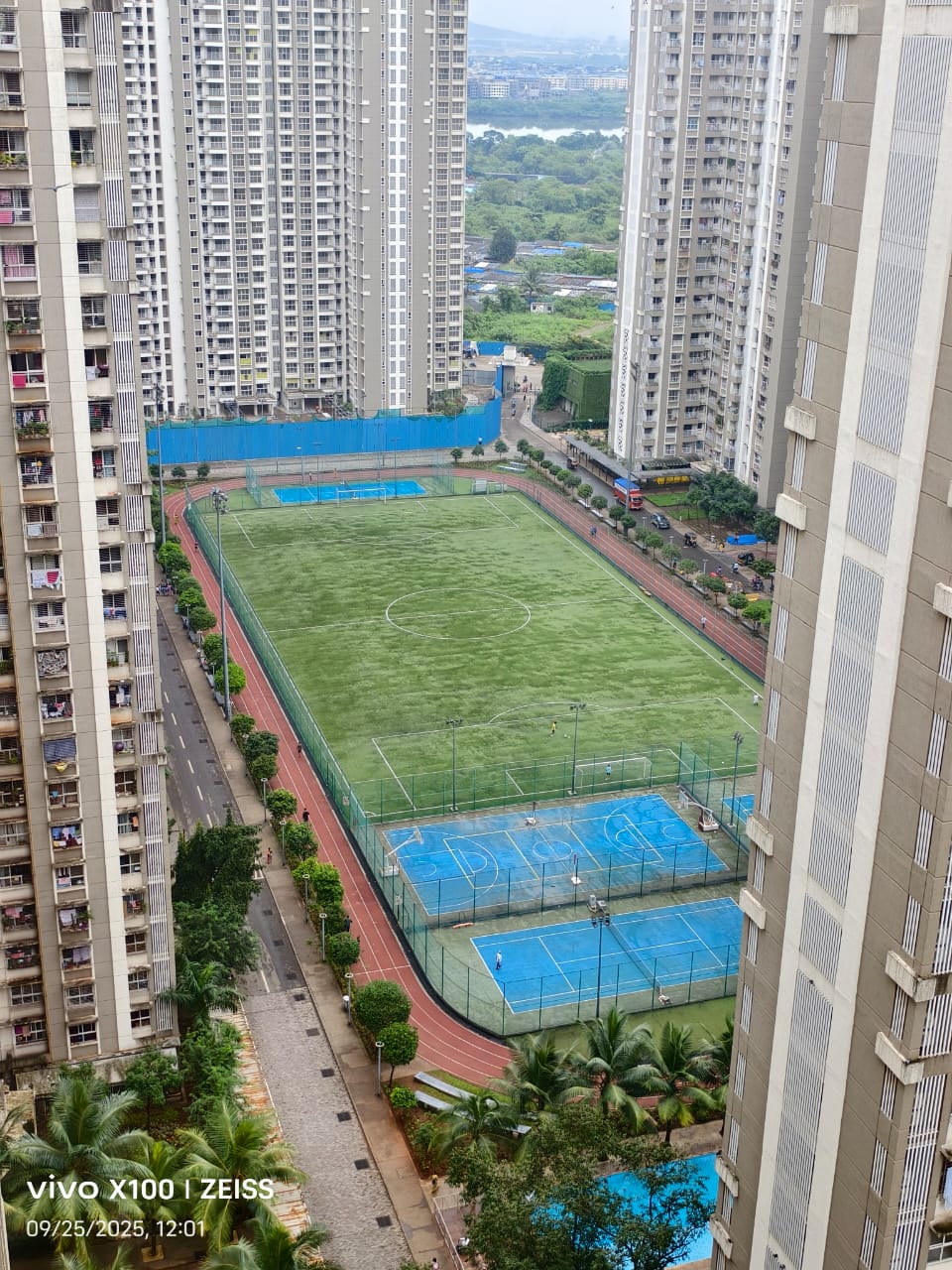 2 BHK Apartment For Sale in Lodha Amara