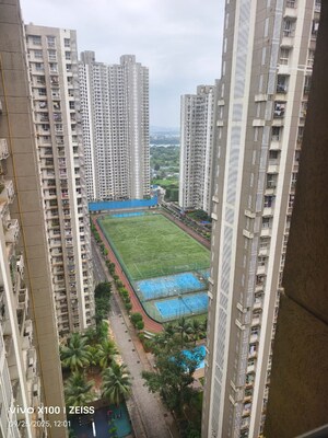 Balcony in 2 BHK Apartment at Lodha Amara, Kolshet Road – for Sale