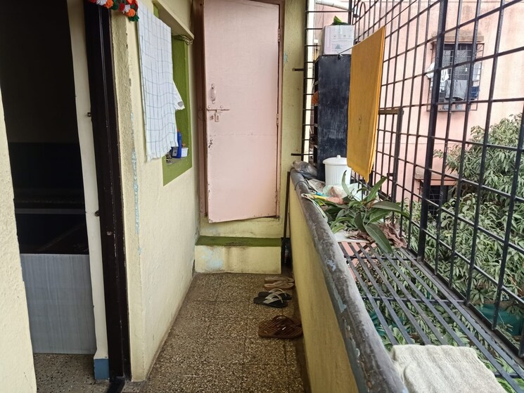 Master Bedroom, giriraj-park 1 RK 350 Sq.Ft. Independent House In Dhankawadi Pune 9239028