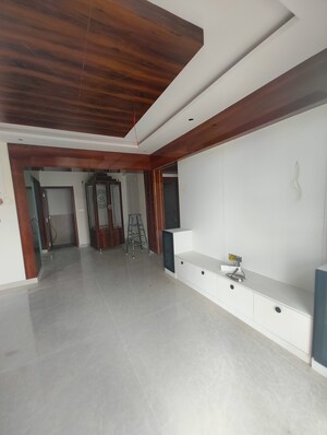 Room in 3 BHK Apartment at Prabhu Kunj Indiranagar, Indiranagar – for Rent