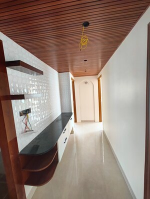 Furnished Amenities in 3 BHK Apartment at Prabhu Kunj Indiranagar, Indiranagar – for Rent