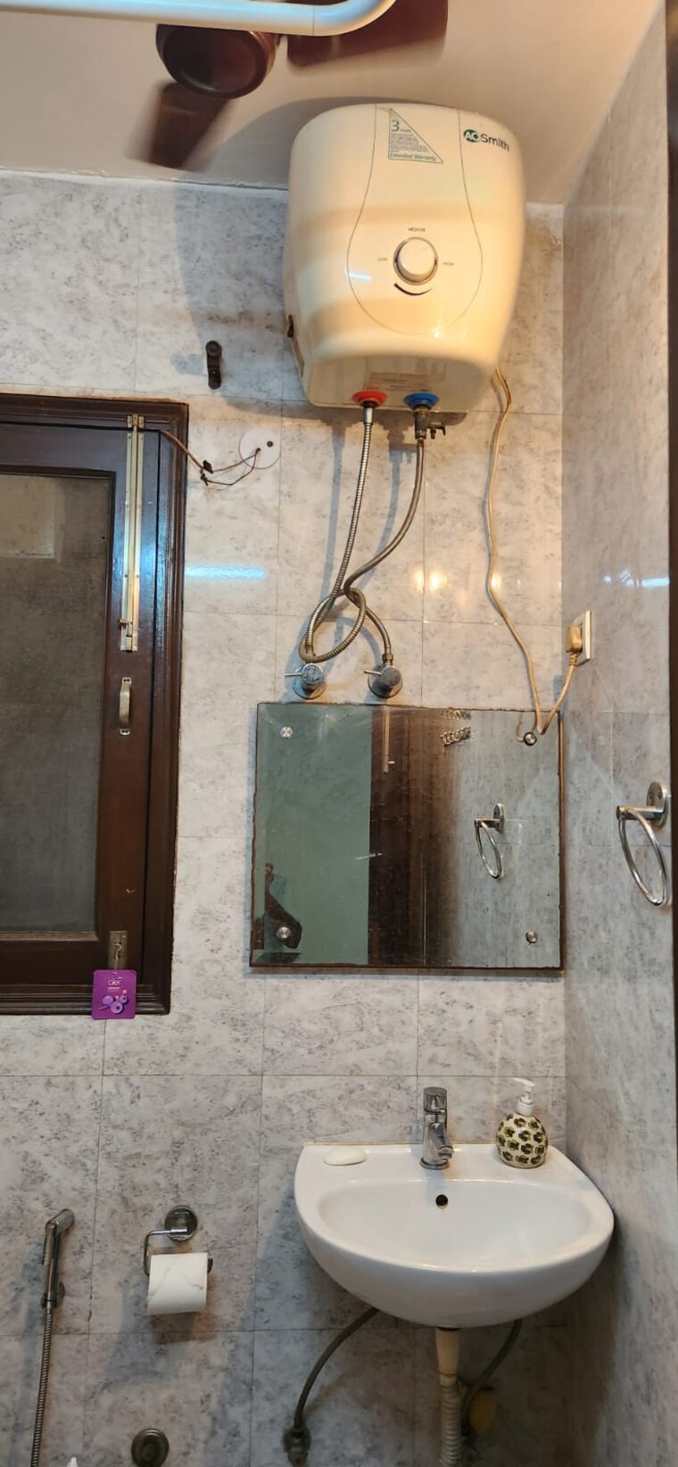 undefined, east of kailash 2 Bedroom 150 Sq.Yd. Independent House In East Of Kailash Delhi 9239041