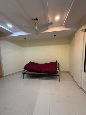 Furnished Amenities in 2 BHK Builder Floor at Akshaya Enclave New Thippasandra, New Thippasandra – for Rent