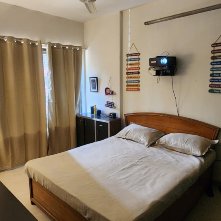 Bedroom, friends-apartment-bandra-west 2 Bedroom 750 Sq.Ft. Apartment In B Block Bkc Mumbai 9239076