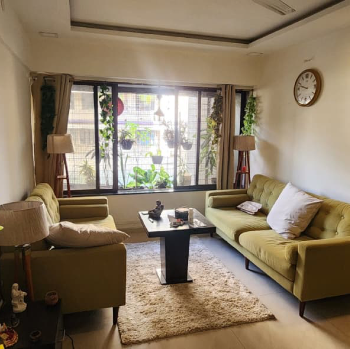 2 BHK + Pooja Room 750 Sq.Ft. Apartment in Friends Apartment Bandra West