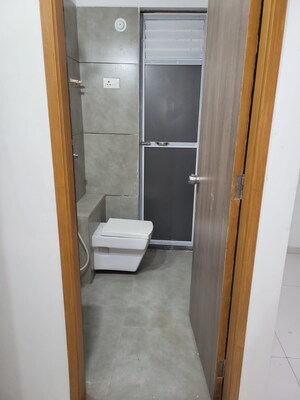 Furnished Amenities in 1 BHK Apartment at Rudra Corner, Ulwe – for Rent