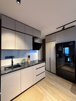 Kitchen in 2.5 BHK Builder Floor at Vasant Enclave – for Sale