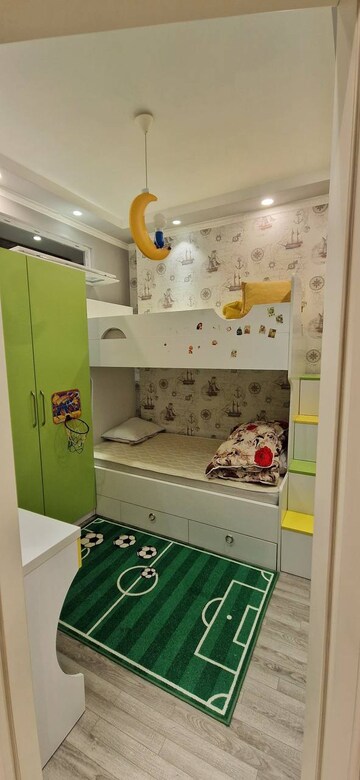 Furnished Amenities in 2 BHK Builder Floor at Uttam Nagar West – for Sale