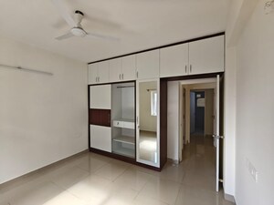 Room in 3 BHK Apartment at Mantri Webcity, Hennur – for Rent