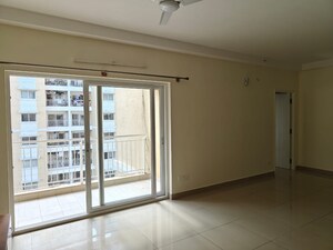 Room in 3 BHK Apartment at Mantri Webcity, Hennur – for Rent