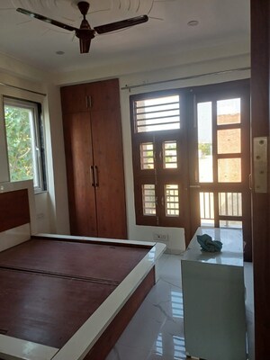 2 BHK Builder Floor For Rent in Tanvi villa, Sector 45