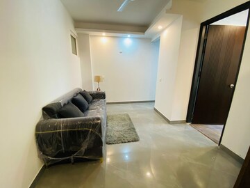 Living Room in 1 BHK Builder Floor at Ansal Sushant Apartments, Sushant Lok I – for Rent
