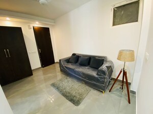 Living Room in 1 BHK Builder Floor at Ansal Sushant Apartments, Sushant Lok I – for Rent
