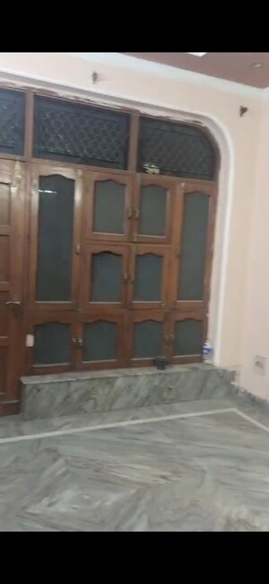 Furnished Amenities in 2 BHK Apartment at RWA Apartments Sector 47, Sector 47 – for Rent