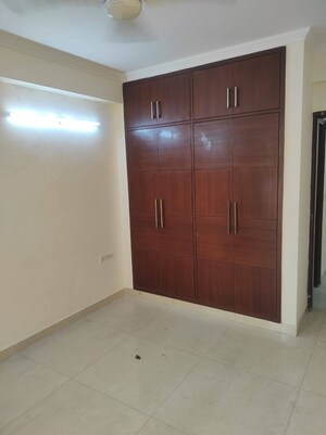 Room in 4 BHK Builder Floor at Ardee City, Sector 52 – for Sale