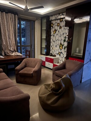 Living Room in 3 BHK Builder Floor at SS Mayfield Gardens, Sector 51 – for Sale