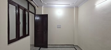 Building Lobby in 3 BHK Builder Floor at Mayur Vihar Phase 1 – for Rent