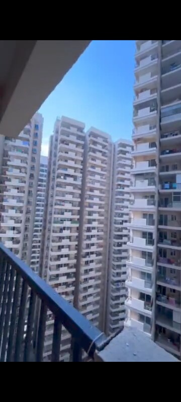 2 BHK Apartment For Sale in Gaur City 2 - 14th Avenue, Sector 16c Greater Noida