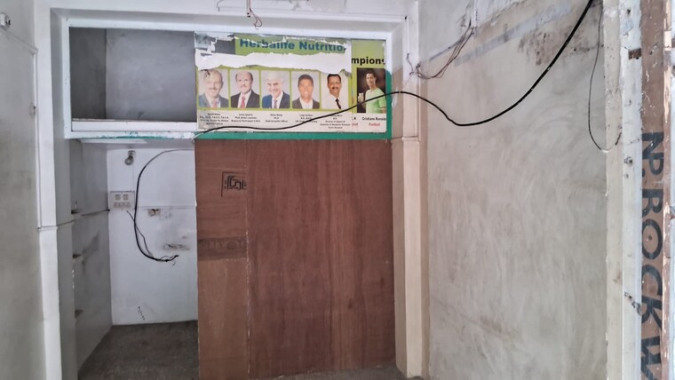 undefined, chintamani-chs-byculla Commercial Shop 150 Sq.Ft. In Byculla Mumbai 9239184