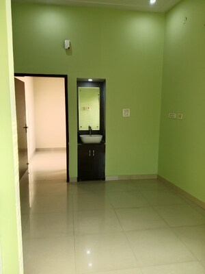 Room in 2 BHK Builder Floor at Huda – for Rent