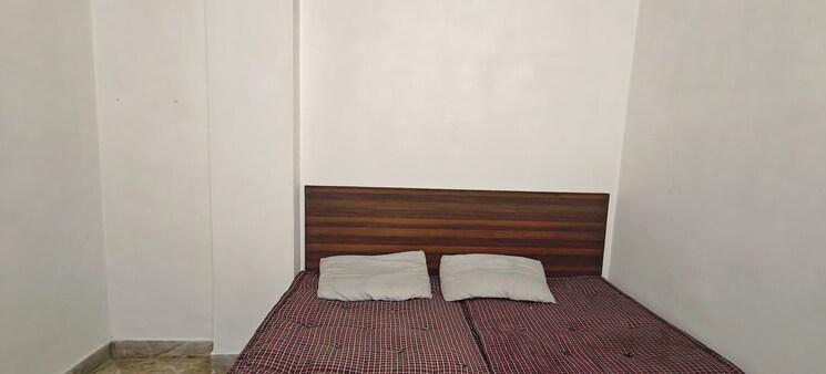 Bedroom, mayur vihar phase 1 1 Bedroom 450 Sq.Ft. Builder Floor In Mayur Vihar Phase 1 Delhi 9239196