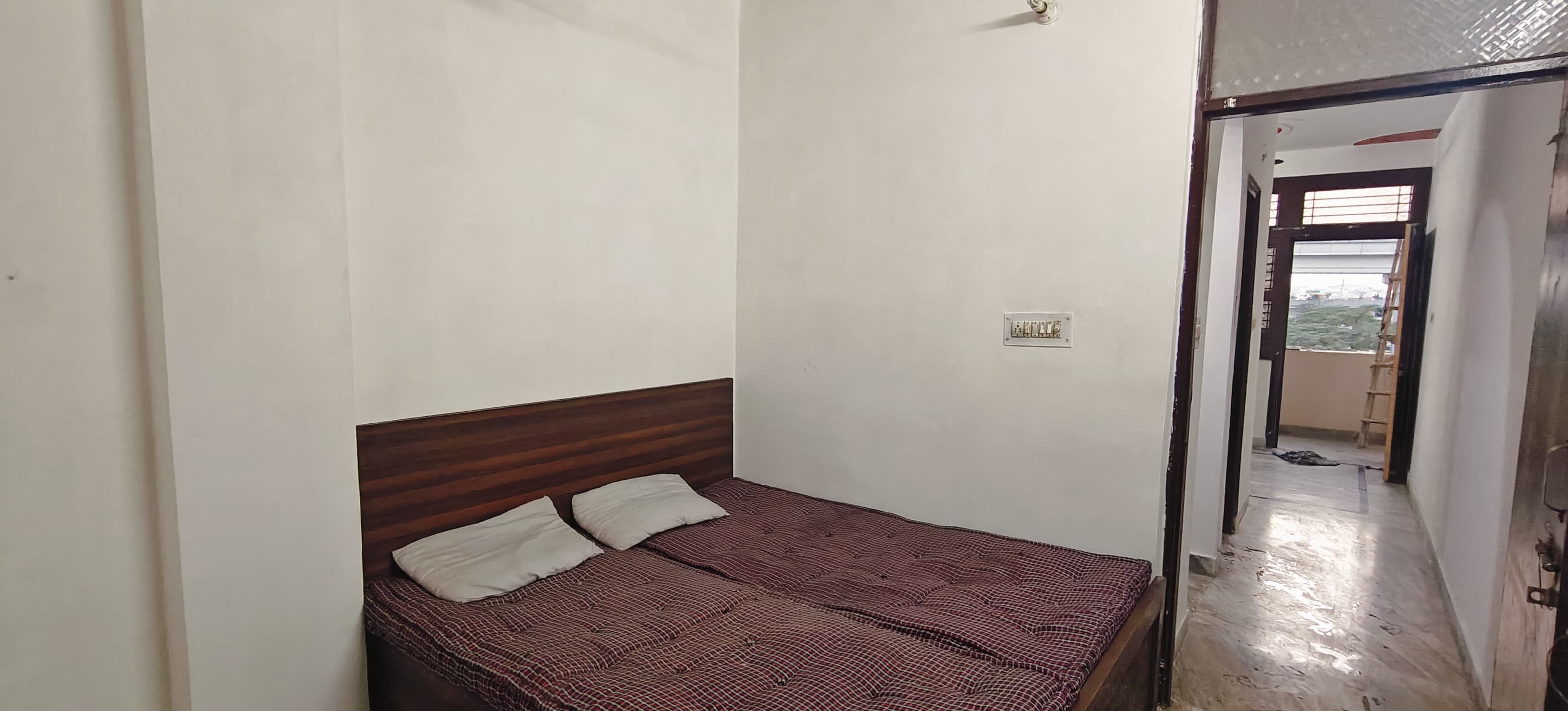 1 BHK Builder Floor For Rent in Mayur Vihar Phase 1