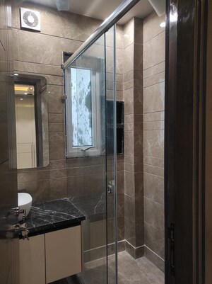 Building Lobby in 3 BHK Builder Floor at Safdarjung Enclave – for Rent