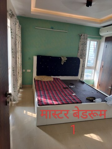 Bedroom in 3 BHK Apartment at Gomti Nagar – for Rent