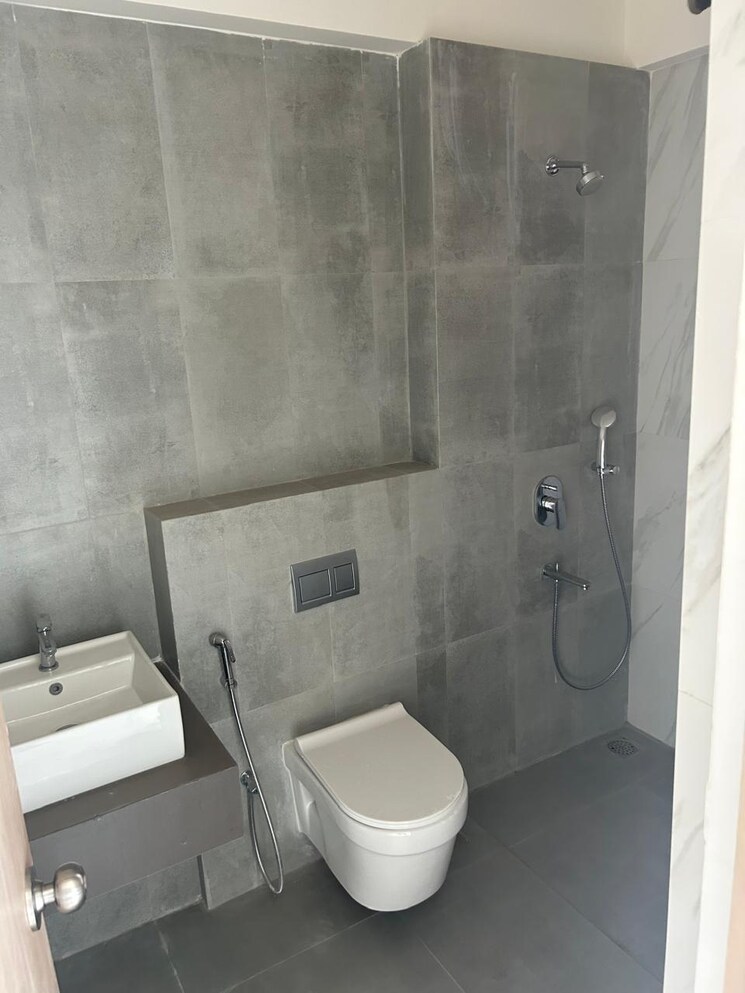 Attached Bathroom, rajesh-raj-infinia 4 Bedroom 1563 Sq.Ft. Apartment In Malad West Mumbai 9239230